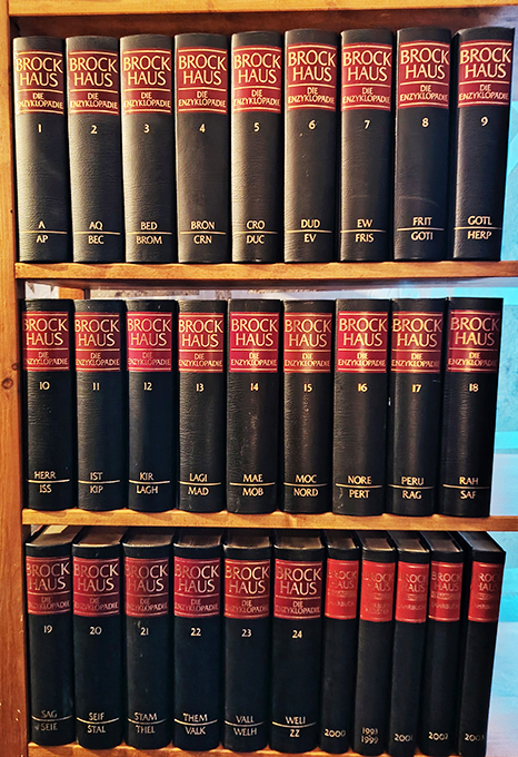 Brockhaus Enzyklopädie 20.A. 24 Bände + Register + 4 Jahresbände